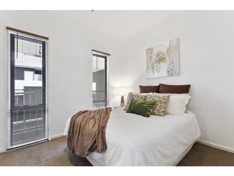 17/1 Eucalyptus Mews, Notting Hill VIC 3168