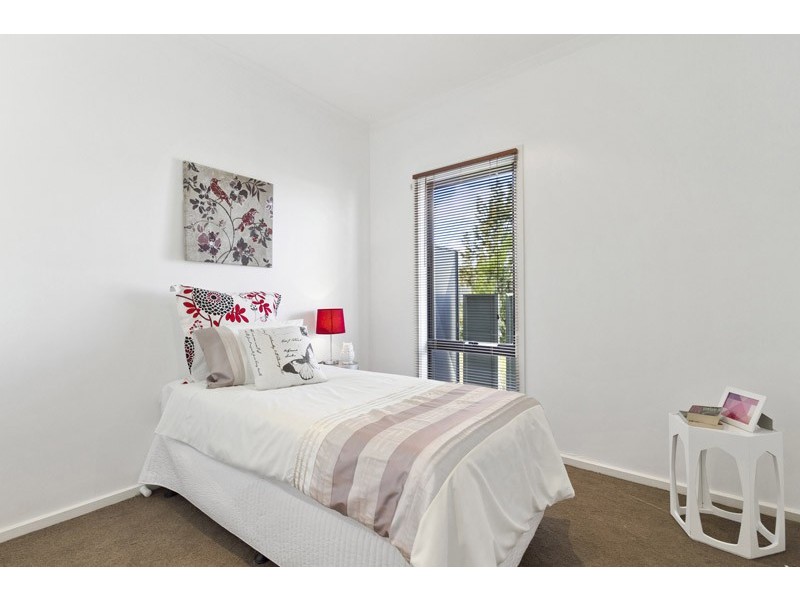 17/1 Eucalyptus Mews, Notting Hill VIC 3168