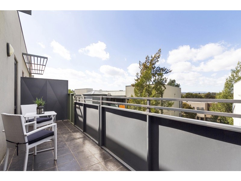 17/1 Eucalyptus Mews, Notting Hill VIC 3168