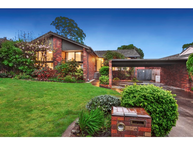 7 Petronella Avenue, Wheelers Hill VIC 3150