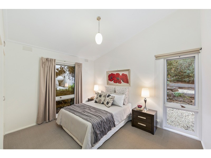 6 Katandra Court, Mount Waverley VIC 3149