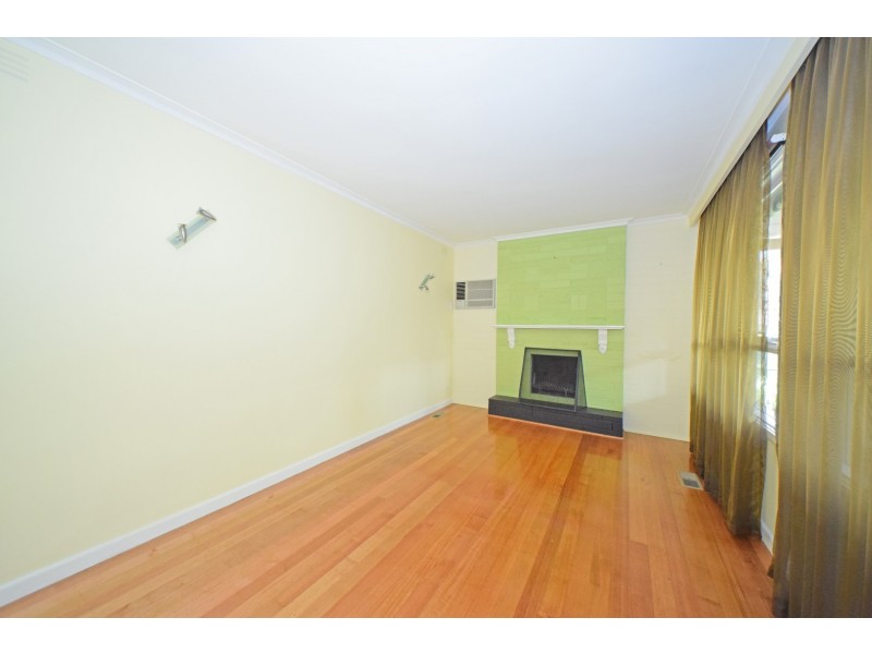 24 Nottingham Street, Glen Waverley VIC 3150