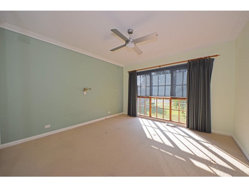 24 Nottingham Street, Glen Waverley VIC 3150