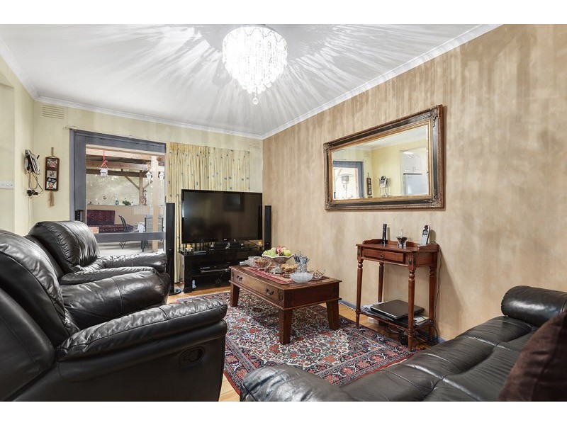 49 Long Valley Way, Doncaster East VIC 3109