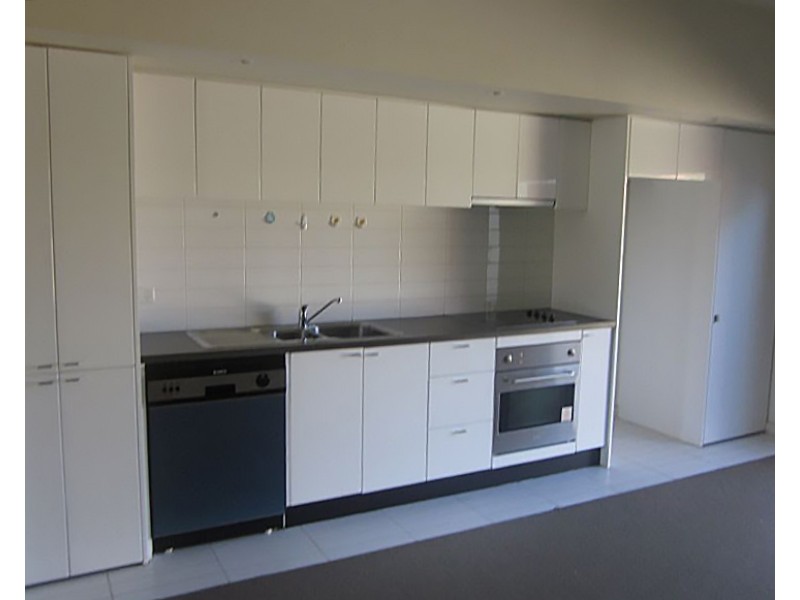 7 Leaf Court, Clayton VIC 3168