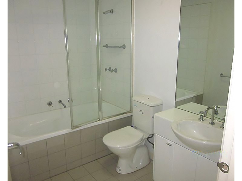 7 Leaf Court, Clayton VIC 3168