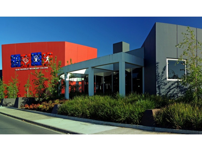 5 Illuka Crescent, Mount Waverley VIC 3149