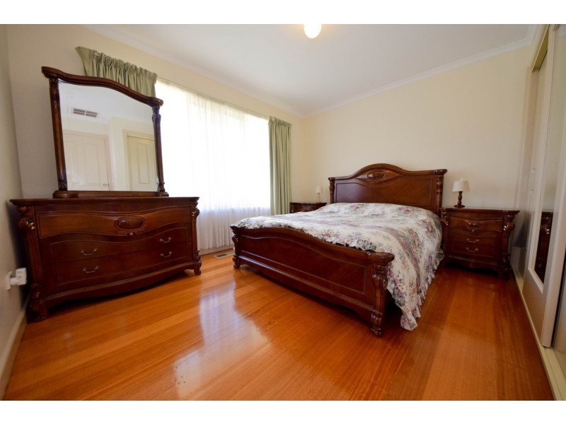 1 Wattle Grove, Mulgrave VIC 3170