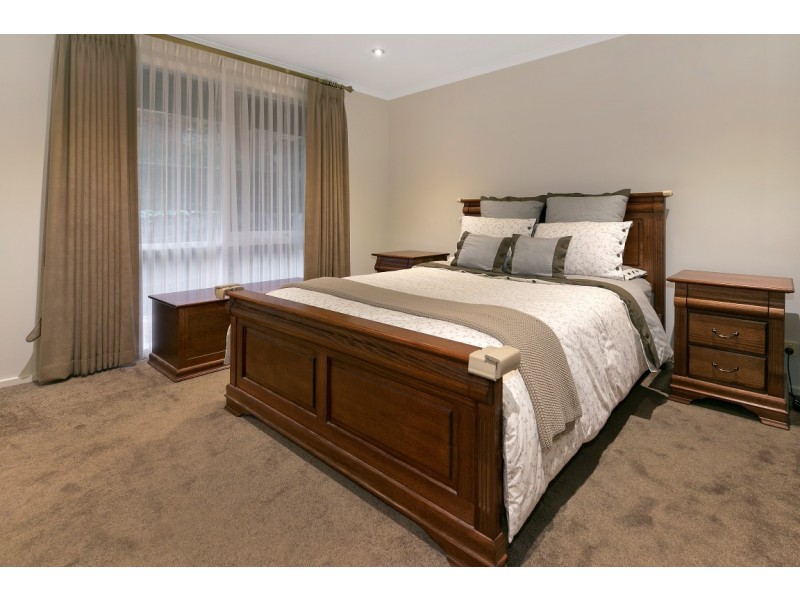 25 Mont Court, Vermont South VIC 3133