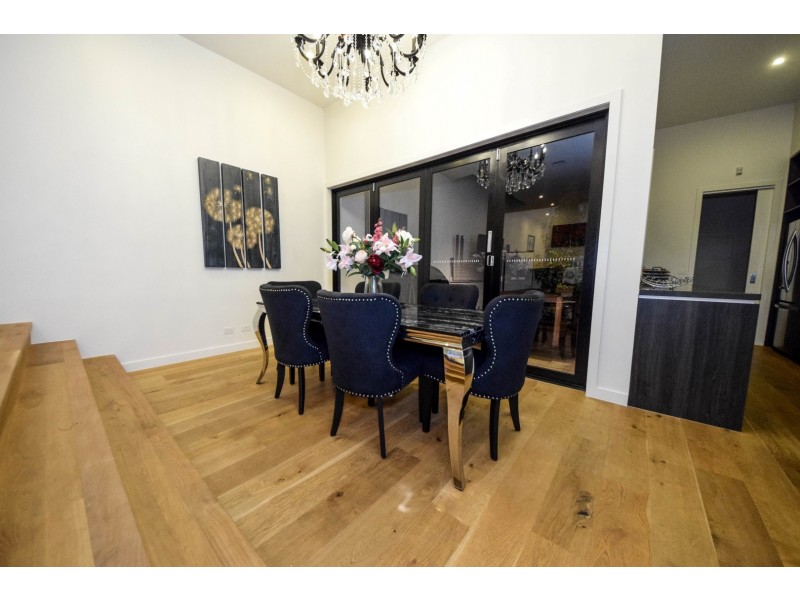 11 Ellsworth Crescent, Camberwell VIC 3124