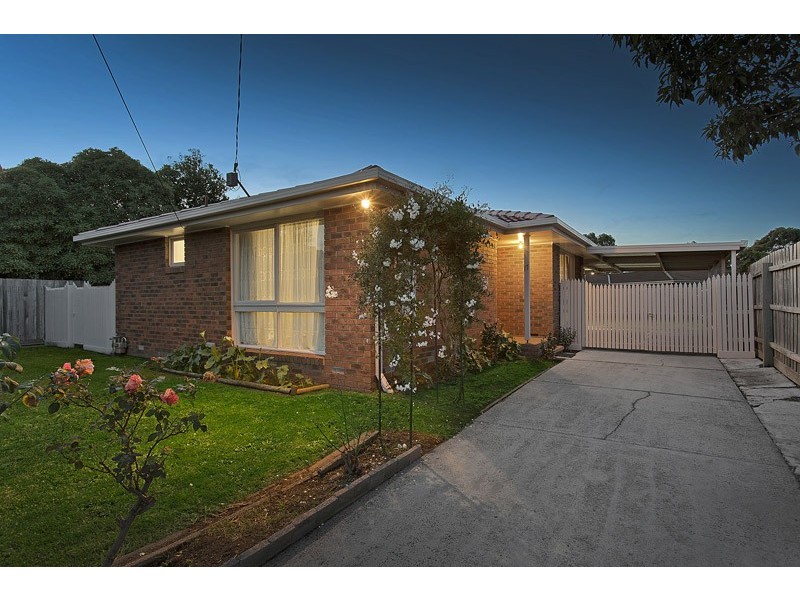 17 Parsons Avenue, Glen Waverley VIC 3150