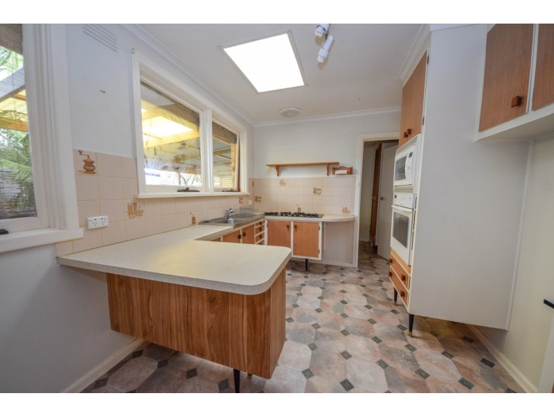 12 Ferncroft Street, Vermont VIC 3133