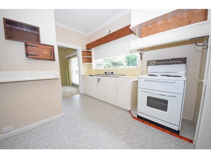 21 Sherwood Road, Mount Waverley VIC 3149