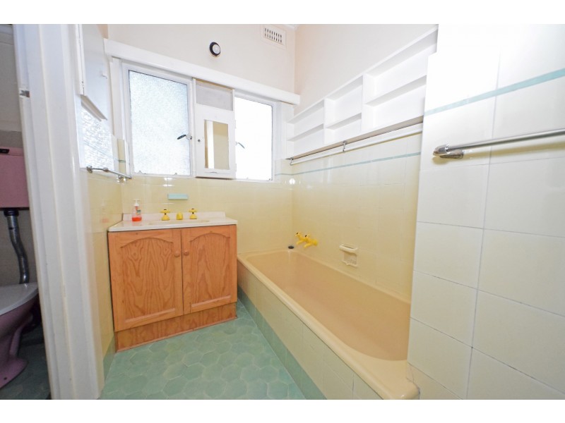 21 Sherwood Road, Mount Waverley VIC 3149