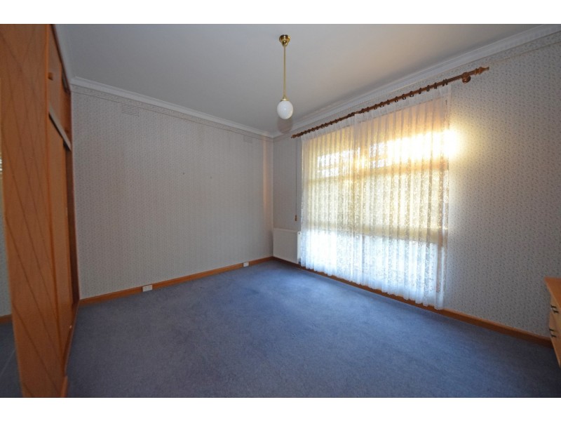 8 Denman Street, Mitcham VIC 3132