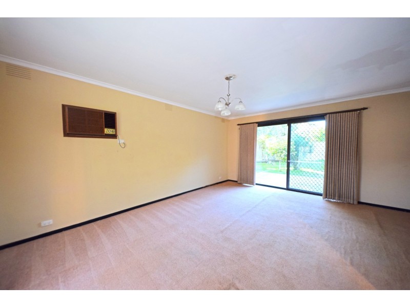 34 Threadbow Crescent, Wheelers Hill VIC 3150
