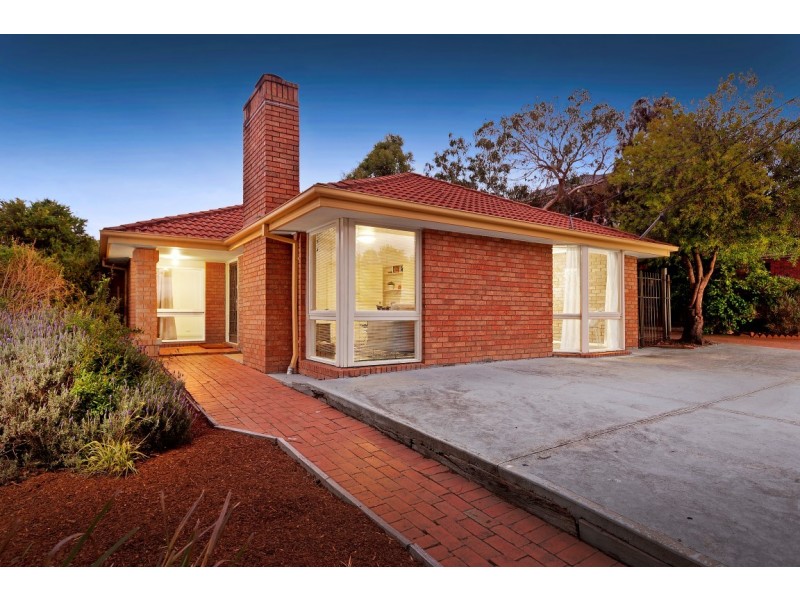 72 Shepherd Road, Glen Waverley VIC 3150