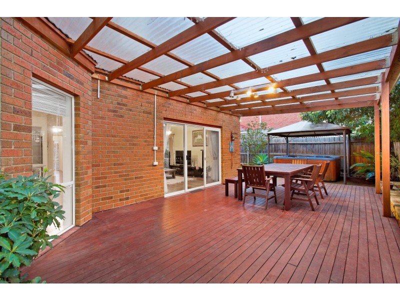 37 Crows Lane, Glen Waverley VIC 3150