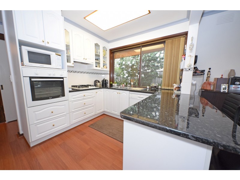 20 Forster Road, Mount Waverley VIC 3149