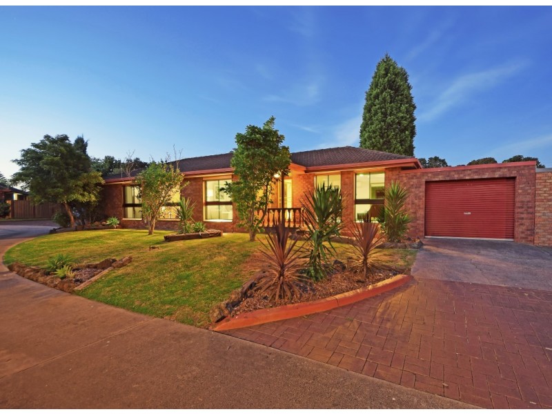 8/160 Gladstone Road, Dandenong North VIC 3175