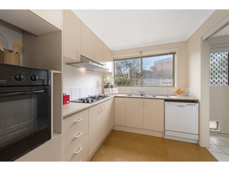 1/5 Somers Court, Glen Waverley VIC 3150