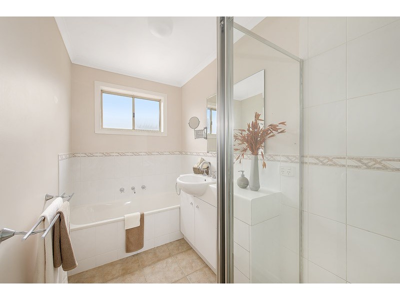 1/5 Somers Court, Glen Waverley VIC 3150