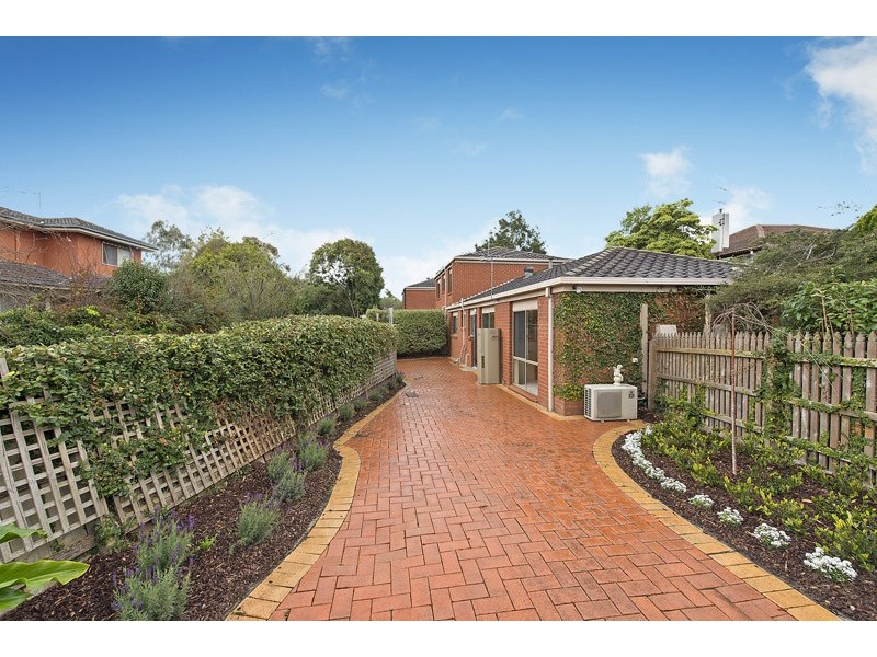 1/5 Somers Court, Glen Waverley VIC 3150