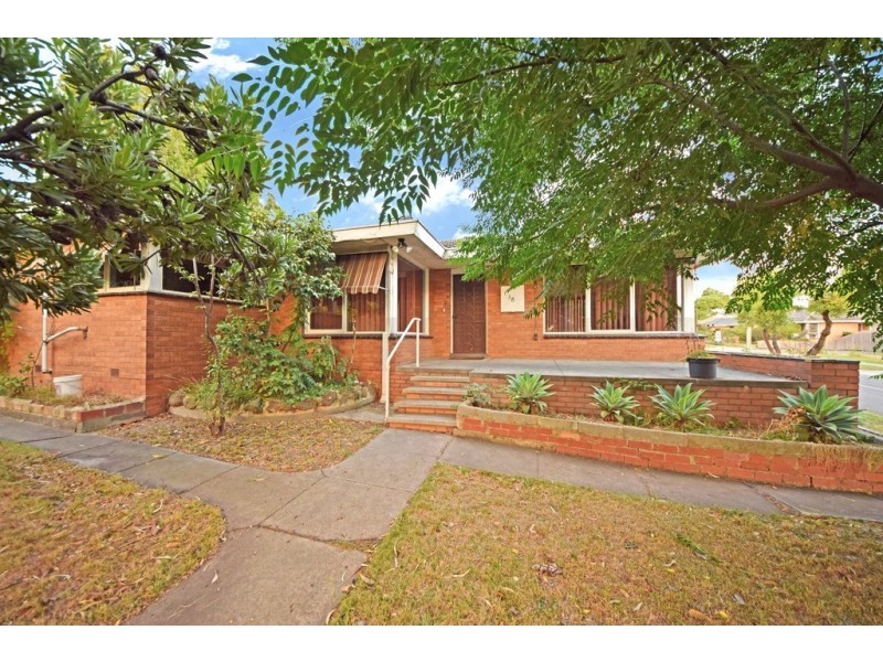 38 Middleborough Road, Burwood East VIC 3151