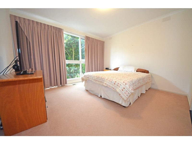 7 Petronella Avenue, Wheelers Hill VIC 3150