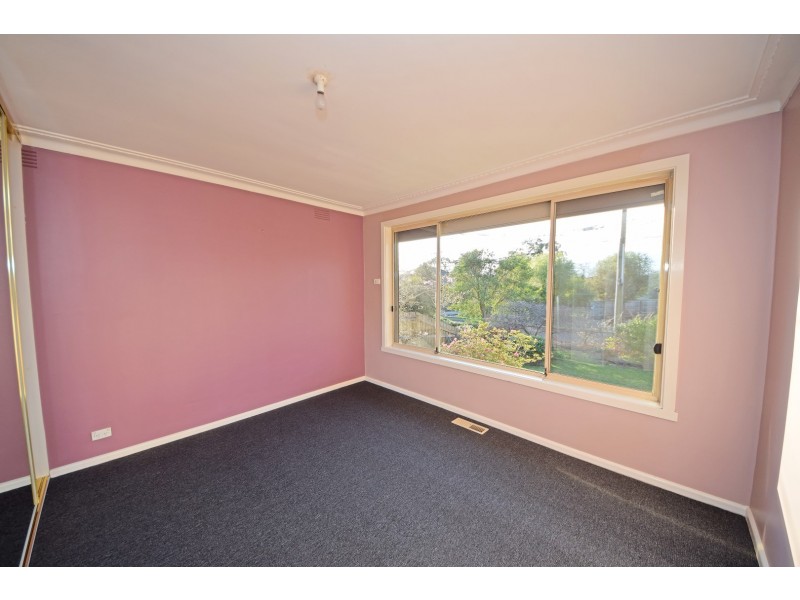 10 Ernest Street, Bayswater VIC 3153