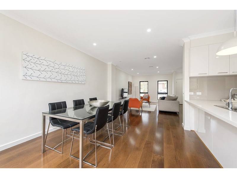 40 Yorkshire Street, Blackburn North VIC 3130