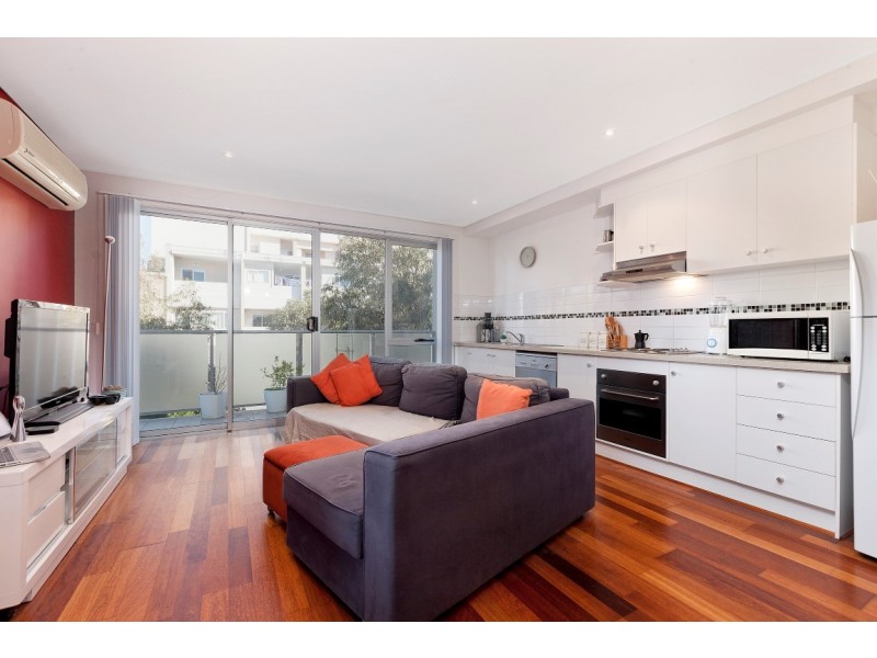 17/213 Normanby Road, Notting Hill VIC 3168