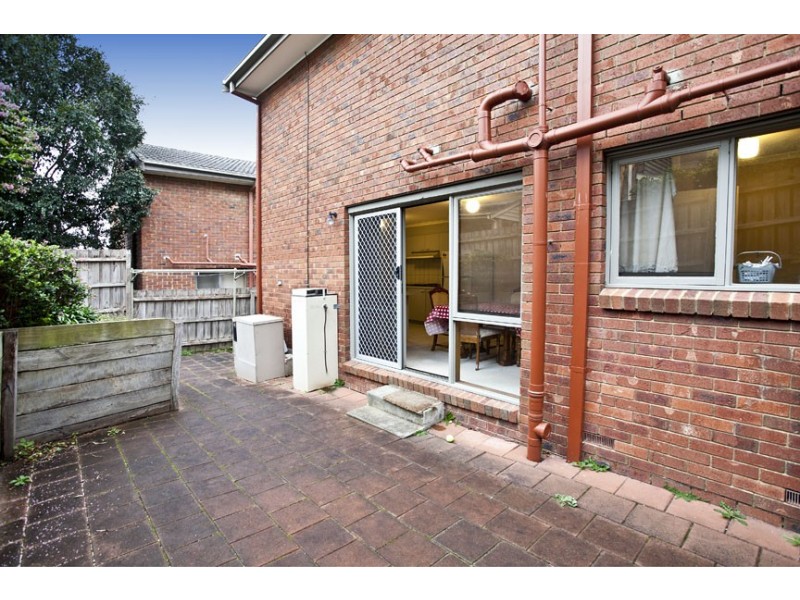 2/72 Leicester Avenue, Glen Waverley VIC 3150