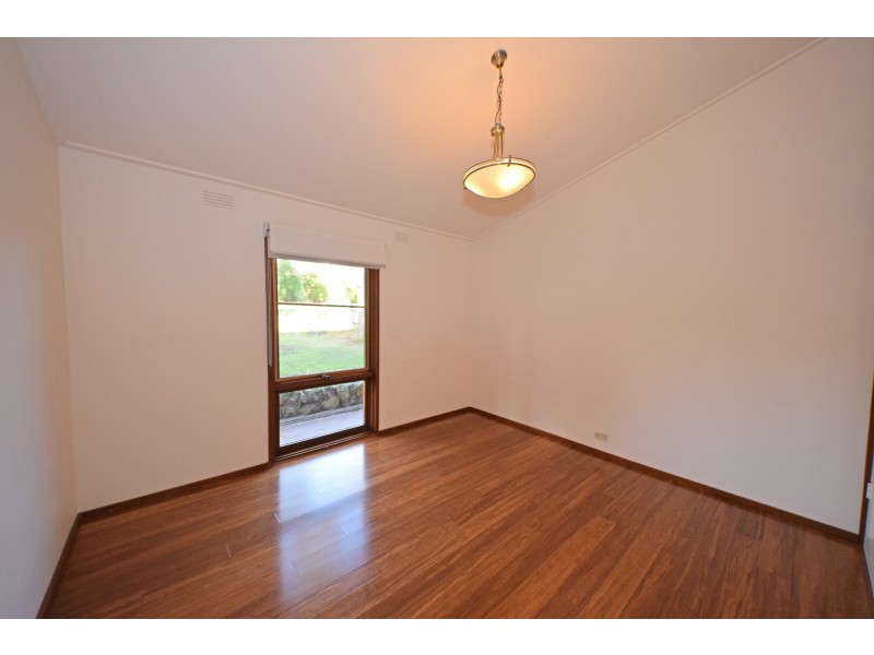 7 Joyce Avenue, Glen Waverley VIC 3150