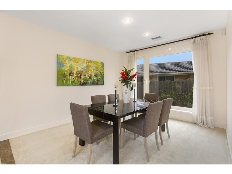 11 Angus Drive, Glen Waverley VIC 3150