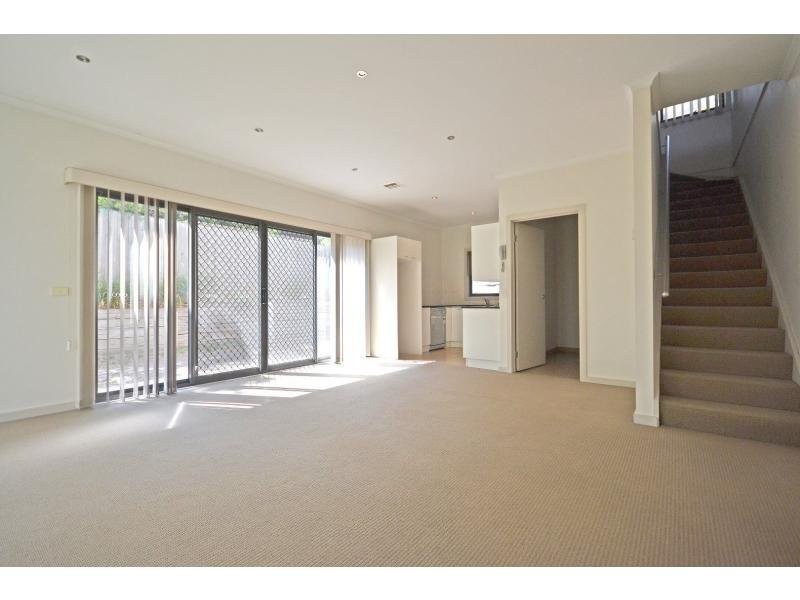 10/40 Highclere Avenue, Mount Waverley VIC 3149