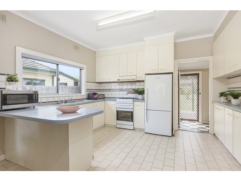 41 Thompson Street, Clayton VIC 3168