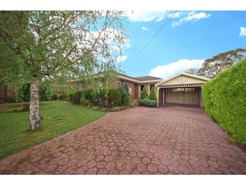 12 Burke Road, Ferntree Gully VIC 3156