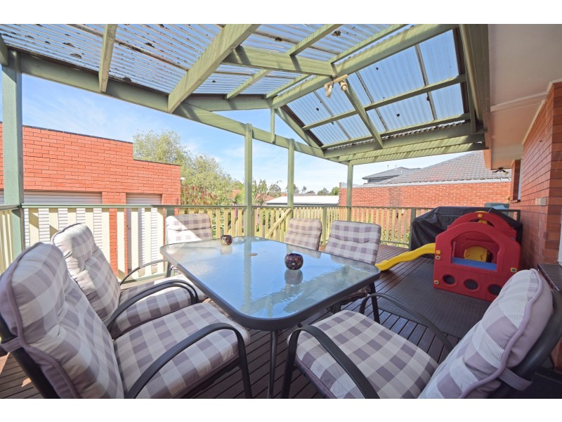 41 Hampstead Crescent, Glen Waverley VIC 3150