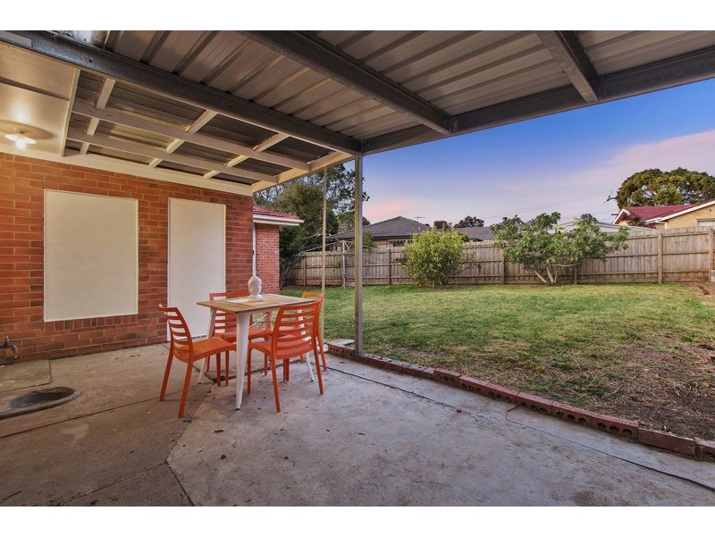 19 Tamala Avenue, Notting Hill VIC 3168