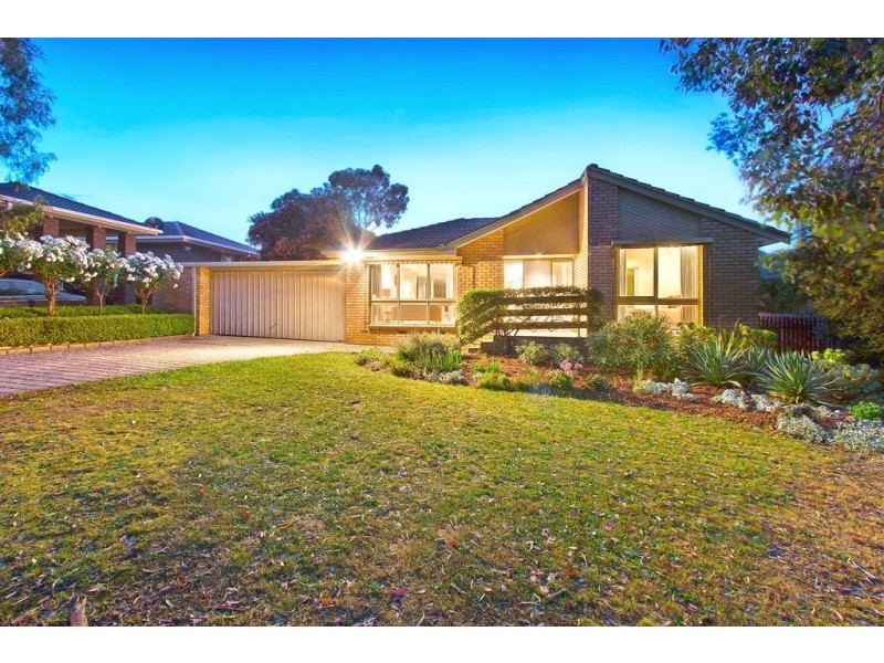 16 Mannix Square, Wantirna VIC 3152