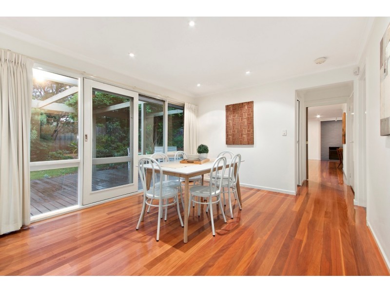 16 Mannix Square, Wantirna VIC 3152