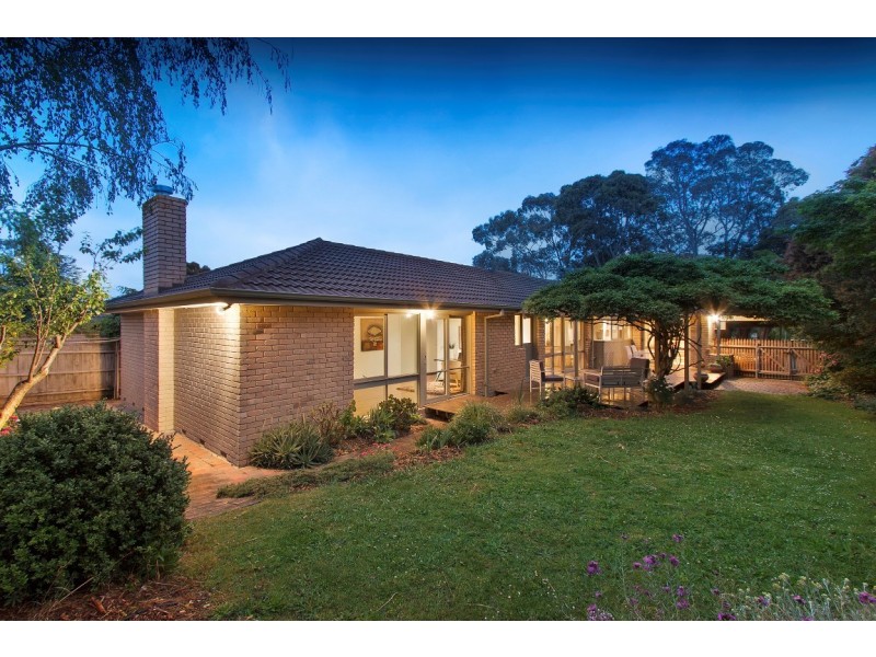 16 Mannix Square, Wantirna VIC 3152