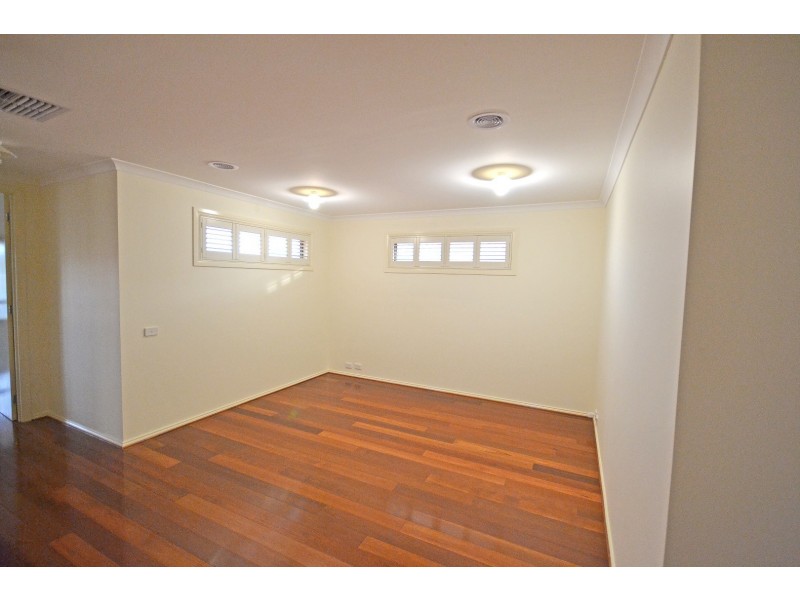 4 Thomas Arnold Avenue, Glen Waverley VIC 3150