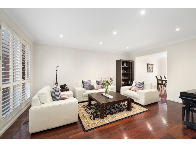 70 Marykirk Drive, Wheelers Hill VIC 3150