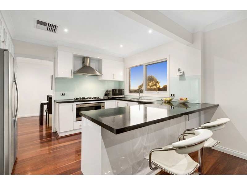 70 Marykirk Drive, Wheelers Hill VIC 3150