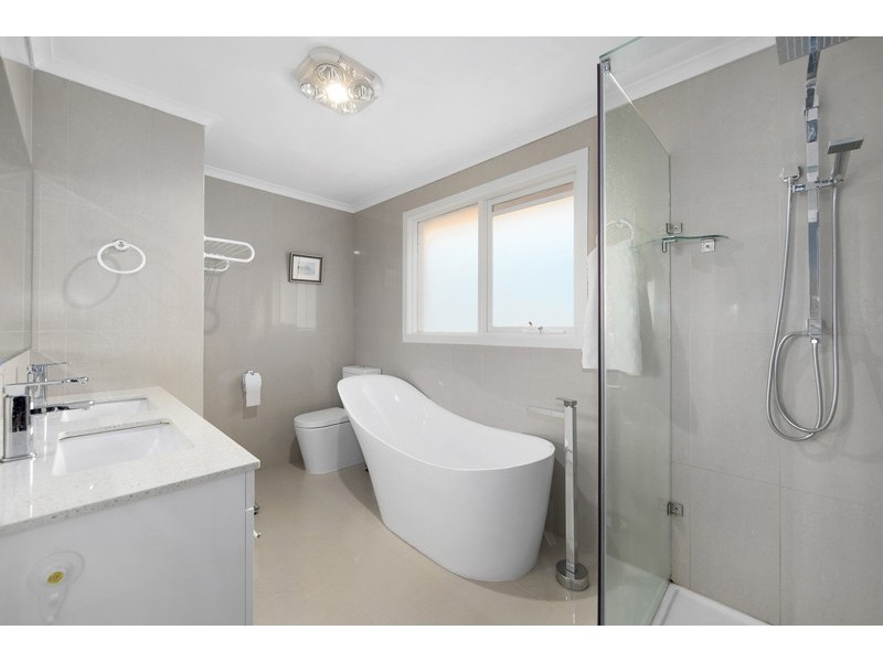 70 Marykirk Drive, Wheelers Hill VIC 3150