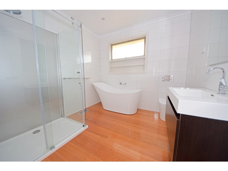 53 Kauri Grove, Glen Waverley VIC 3150