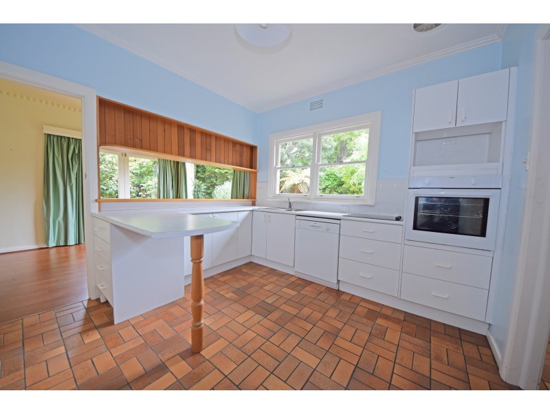 32 Sherwood Road, Mount Waverley VIC 3149