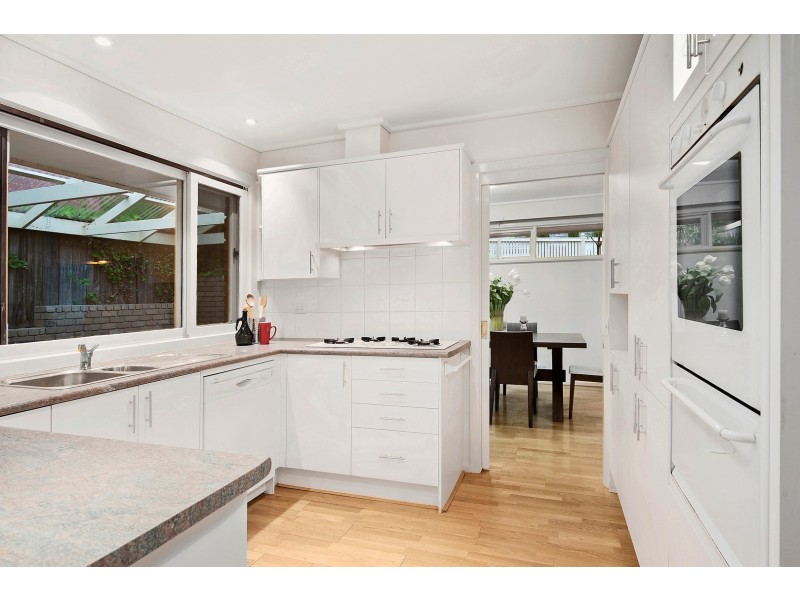 20 Gwingana Crescent, Glen Waverley VIC 3150